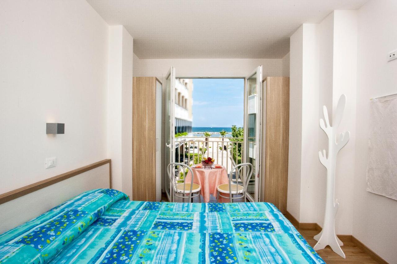 Beach Residence Gabicce Mare Εξωτερικό φωτογραφία