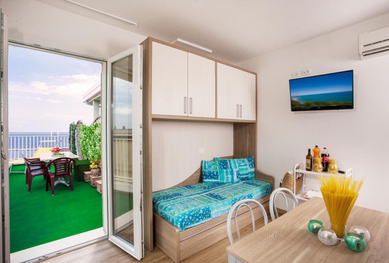 Beach Residence Gabicce Mare Εξωτερικό φωτογραφία